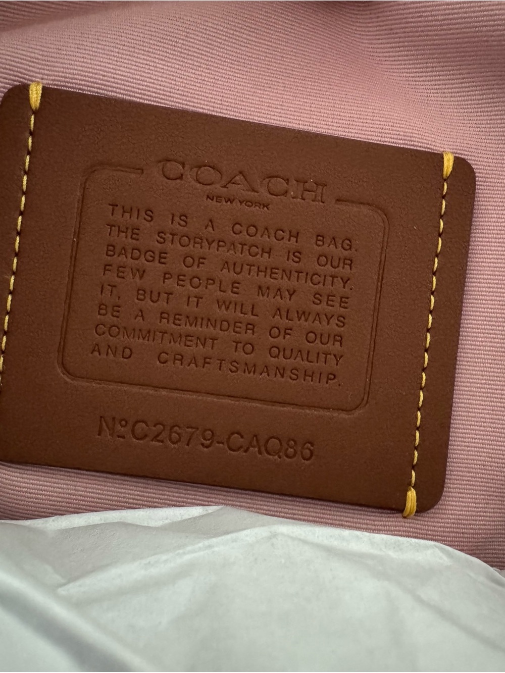 Coach Erin Shoulder Bag CAQ86
COLOR: GOLD/SOFT PINK - Picture 5 of 8